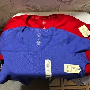 Lot 2 St Johns Bay V-Neck Essential Short Sleeve T Shirts One Red, One Blue NWT